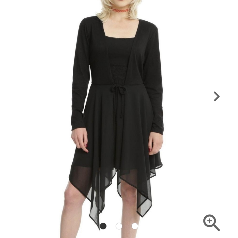 Hot Topic Black front tie cardigan